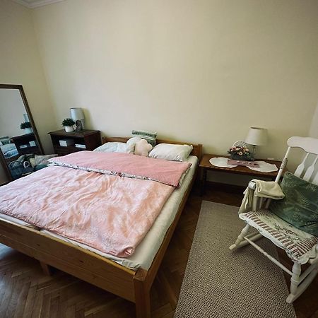 Taban Apartman Pécs Kültér fotó